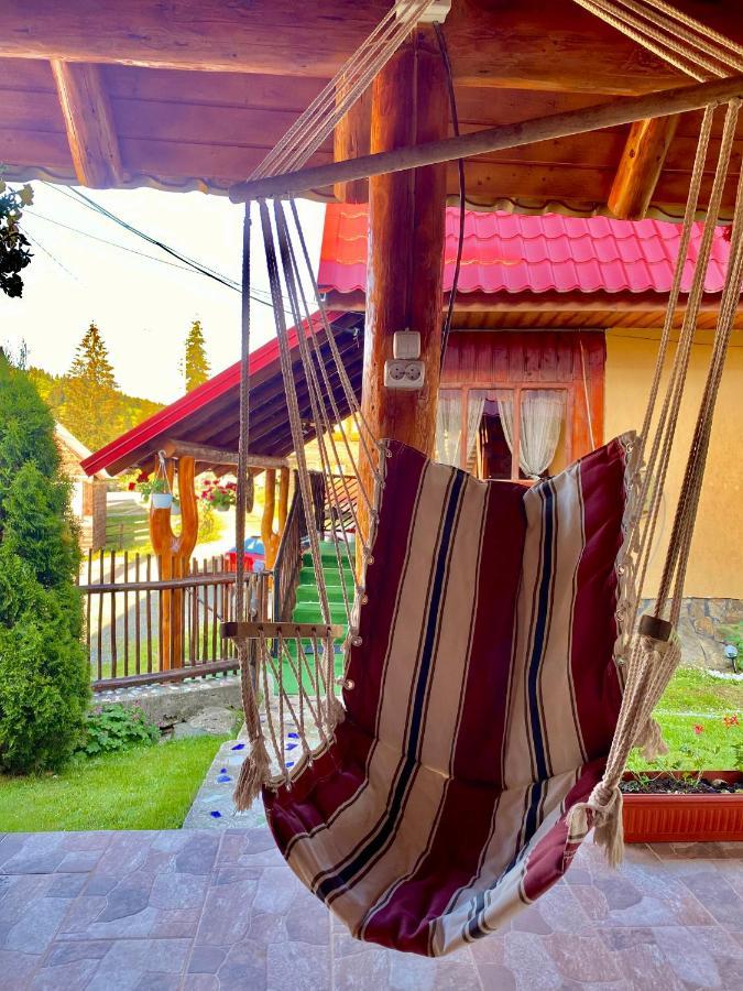 ホテル Cabana Ancuta ブルトプ エクステリア 写真
